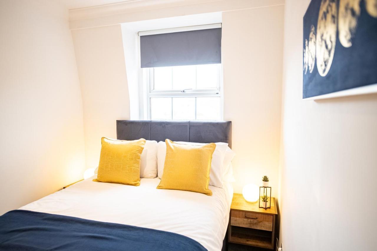 Apartment Deluxe Modern 1&2 Bed Near & Station Brighton